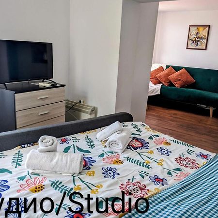 Honey I'M Home Apartments Велико Търново Екстериор снимка