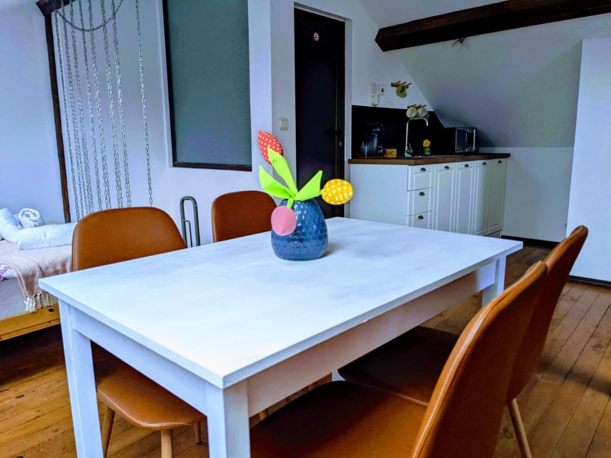 Honey I'M Home Apartments Велико Търново Екстериор снимка
